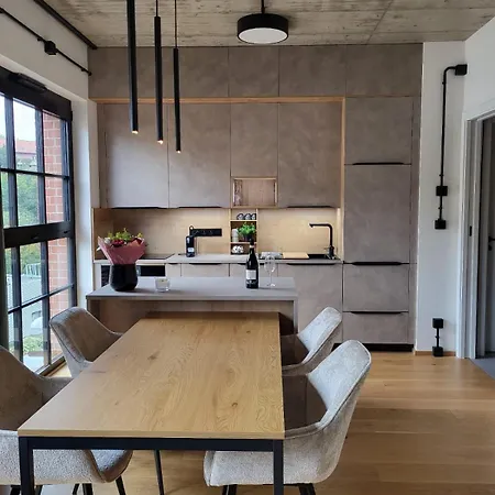 Appartement 5, Garden Lofts, Parkovani V Dome Prague